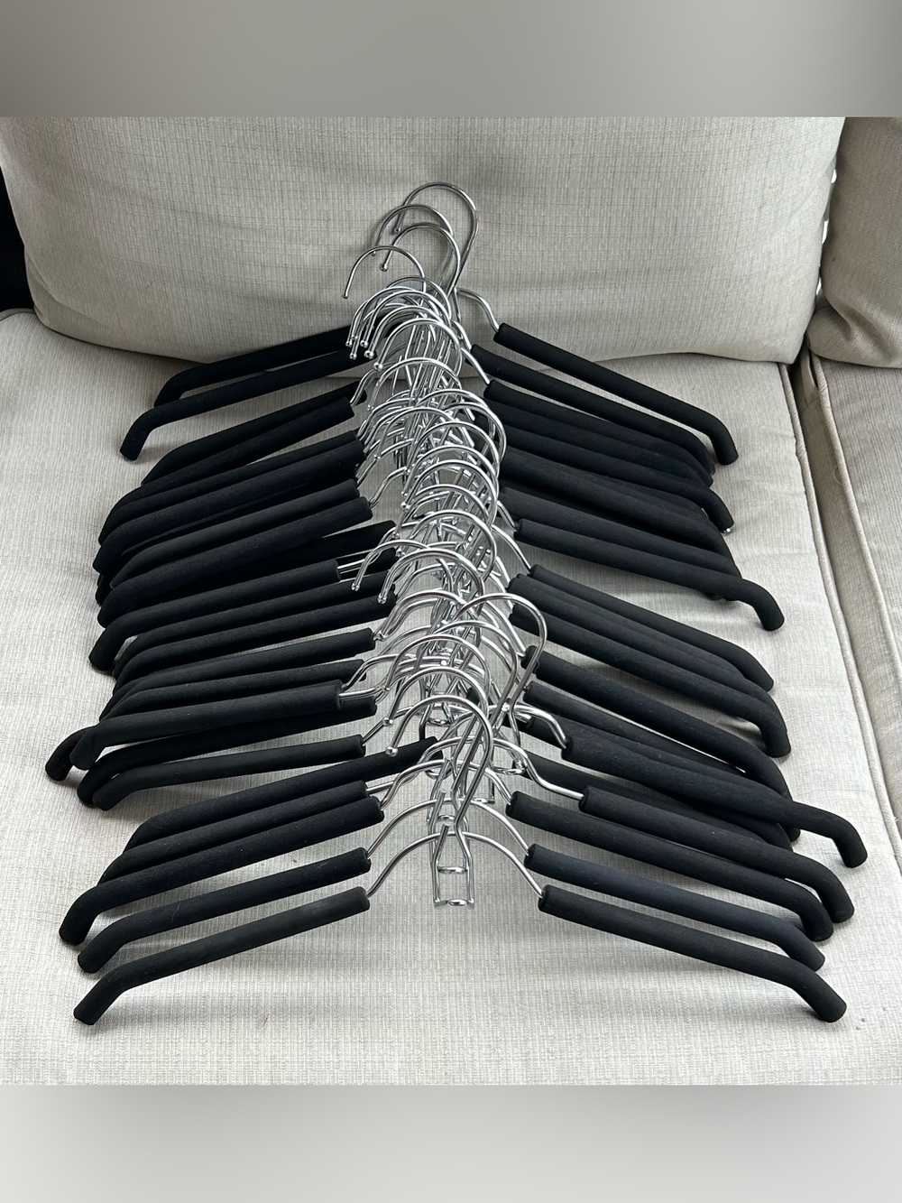 Set of 30 Black Foam and Silver Non-Slip Hangers